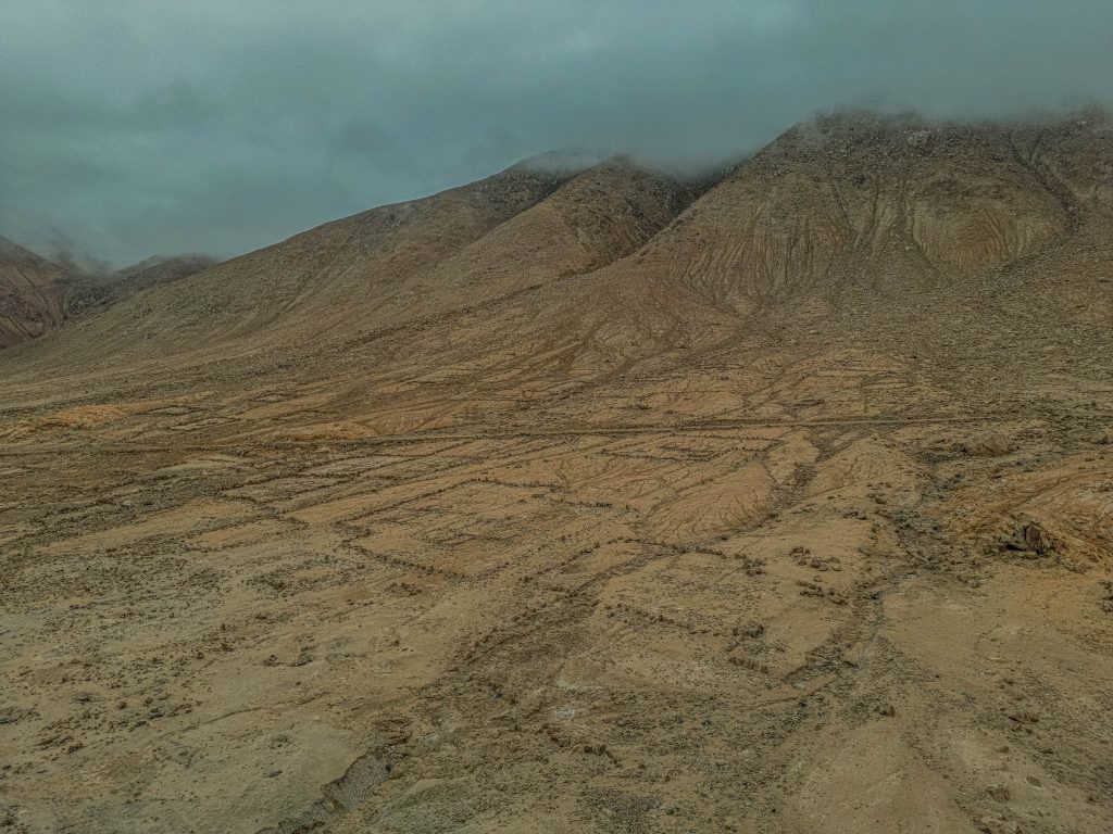 prace wykopaliskowe na stanowisku Puyenca, Peru