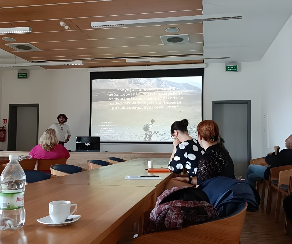 Ogólnopolska interdyscyplinarna konferencja studentów Wydziału Archeologii UAM „Praktyka a teoria – balans w archeologii”, Poznań 10 czerwca 2024 r.
